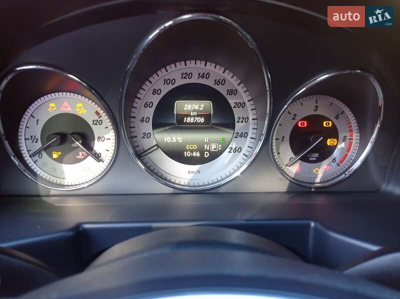 Внедорожник / Кроссовер Mercedes-Benz GLK-Class 2013 в Коломые фото 16 Внедорожник / Кроссовер Mercedes-Benz GLK-Class 2013 в Коломые