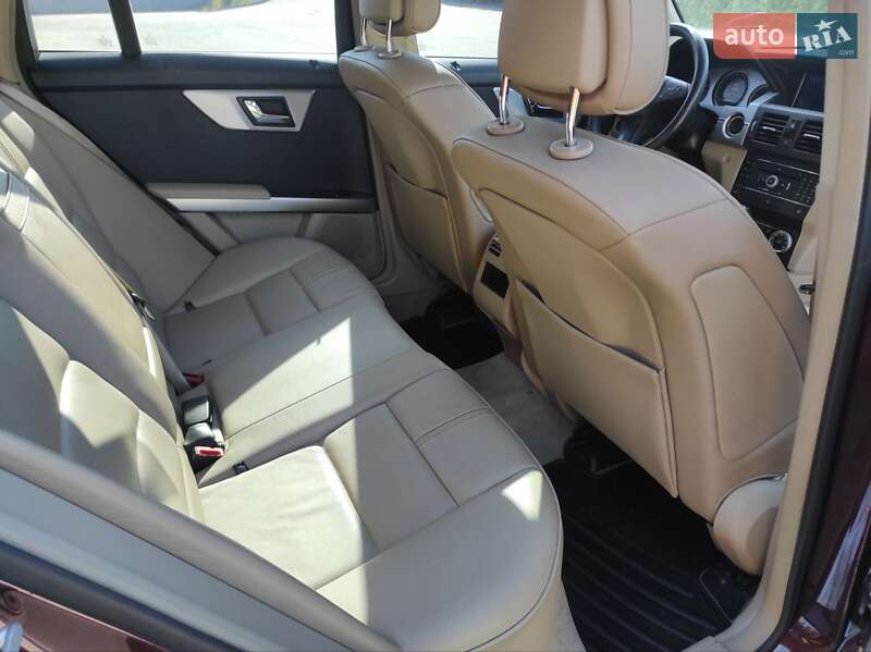 Позашляховик / Кросовер Mercedes-Benz GLK-Class 2009 в Дніпрі