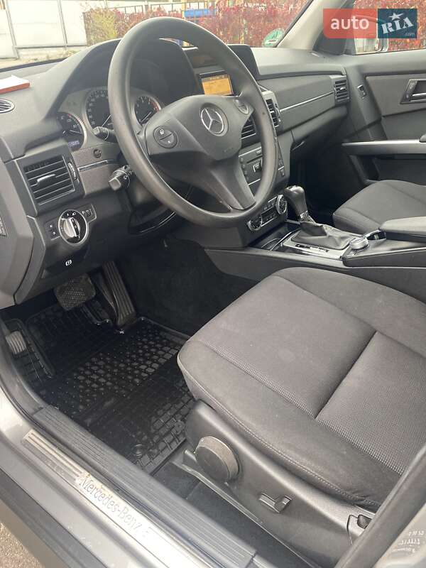 Внедорожник / Кроссовер Mercedes-Benz GLK-Class 2010 в Киеве
