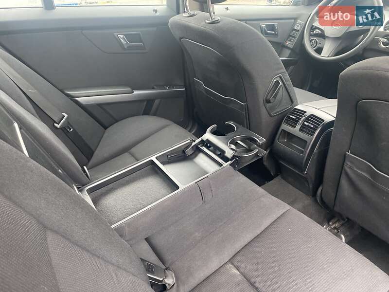 Внедорожник / Кроссовер Mercedes-Benz GLK-Class 2010 в Киеве