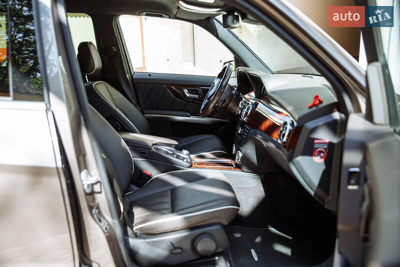 Внедорожник / Кроссовер Mercedes-Benz GLK-Class 2013 в Виноградове