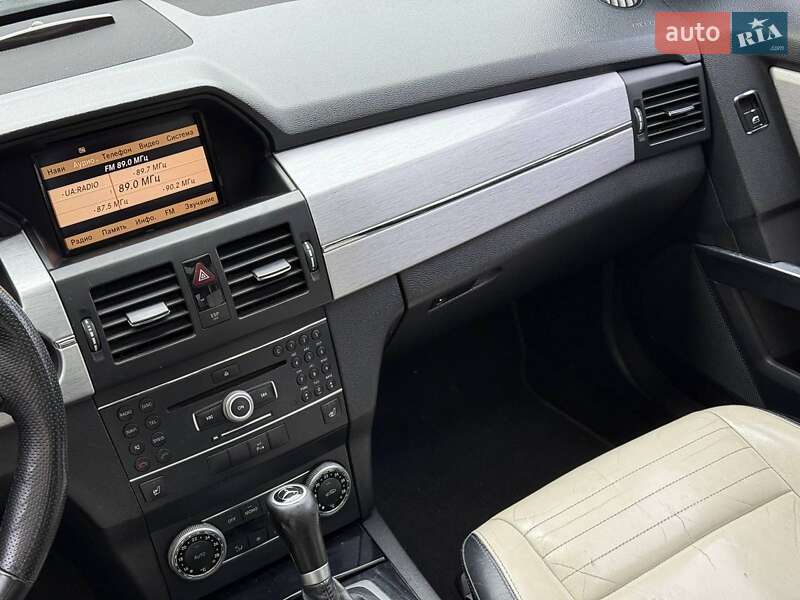 Позашляховик / Кросовер Mercedes-Benz GLK-Class 2008 в Одесі фото 21 Позашляховик / Кросовер Mercedes-Benz GLK-Class 2008 в Одесі