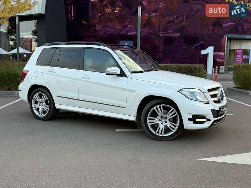 Внедорожник / Кроссовер Mercedes-Benz GLK-Class 2014 в 