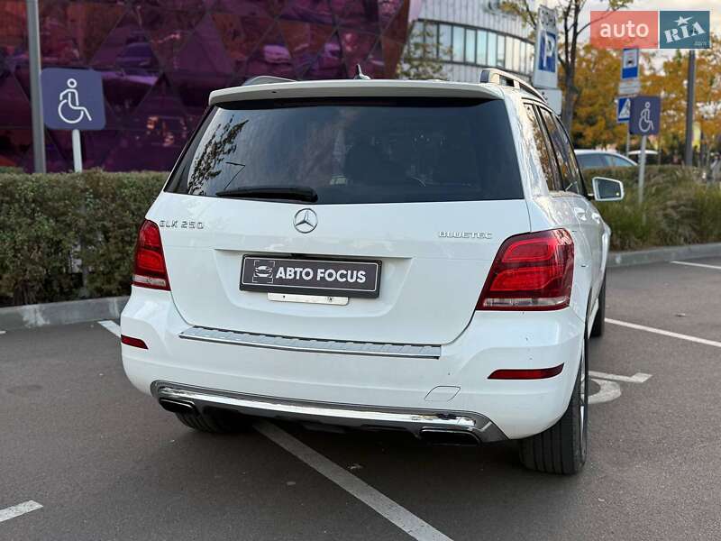 Позашляховик / Кросовер Mercedes-Benz GLK-Class 2014 в Києві фото 8 Позашляховик / Кросовер Mercedes-Benz GLK-Class 2014 в Києві