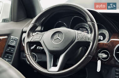 Позашляховик / Кросовер Mercedes-Benz GLK-Class 2012 в  фото 39 Позашляховик / Кросовер Mercedes-Benz GLK-Class 2012 в