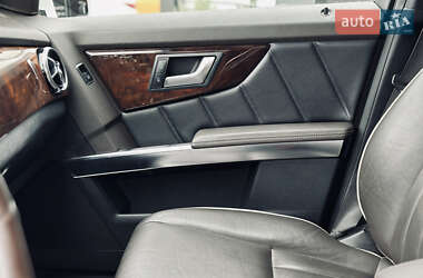Позашляховик / Кросовер Mercedes-Benz GLK-Class 2012 в  фото 46 Позашляховик / Кросовер Mercedes-Benz GLK-Class 2012 в