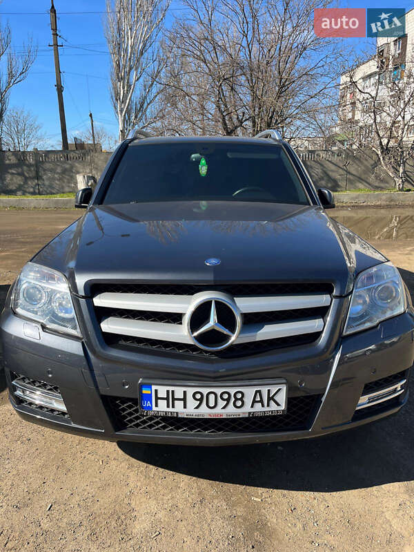 Внедорожник / Кроссовер Mercedes-Benz GLK-Class 2010 в Одессе фото 3 Внедорожник / Кроссовер Mercedes-Benz GLK-Class 2010 в Одессе