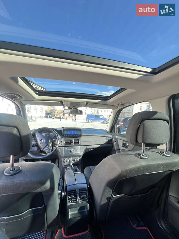 Внедорожник / Кроссовер Mercedes-Benz GLK-Class 2010 в Коломые фото 35 Внедорожник / Кроссовер Mercedes-Benz GLK-Class 2010 в Коломые