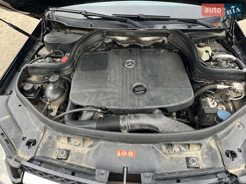 Позашляховик / Кросовер Mercedes-Benz GLK-Class 2011 в Чернівцях