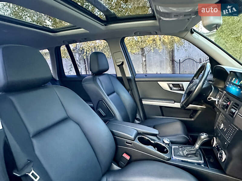 Позашляховик / Кросовер Mercedes-Benz GLK-Class 2010 в Кропивницькому фото 28 Позашляховик / Кросовер Mercedes-Benz GLK-Class 2010 в Кропивницькому