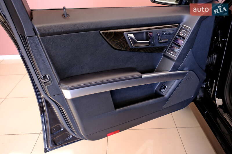 Позашляховик / Кросовер Mercedes-Benz GLK-Class 2015 в Одесі фото 28 Позашляховик / Кросовер Mercedes-Benz GLK-Class 2015 в Одесі