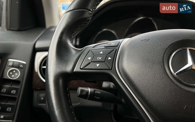 Позашляховик / Кросовер Mercedes-Benz GLK-Class 2015 в Львові фото 9 Позашляховик / Кросовер Mercedes-Benz GLK-Class 2015 в Львові