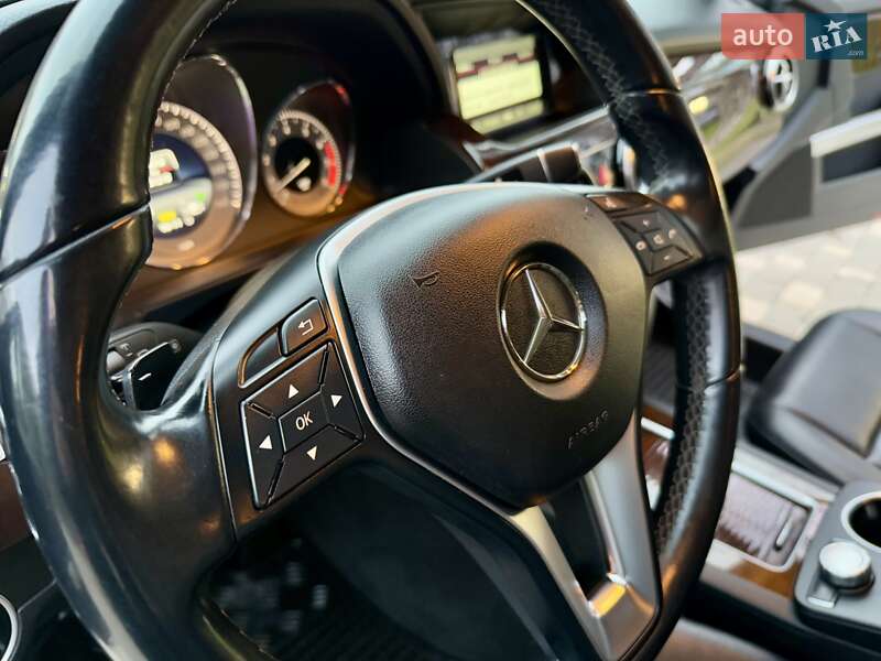 Позашляховик / Кросовер Mercedes-Benz GLK-Class 2013 в Одесі фото 41 Позашляховик / Кросовер Mercedes-Benz GLK-Class 2013 в Одесі