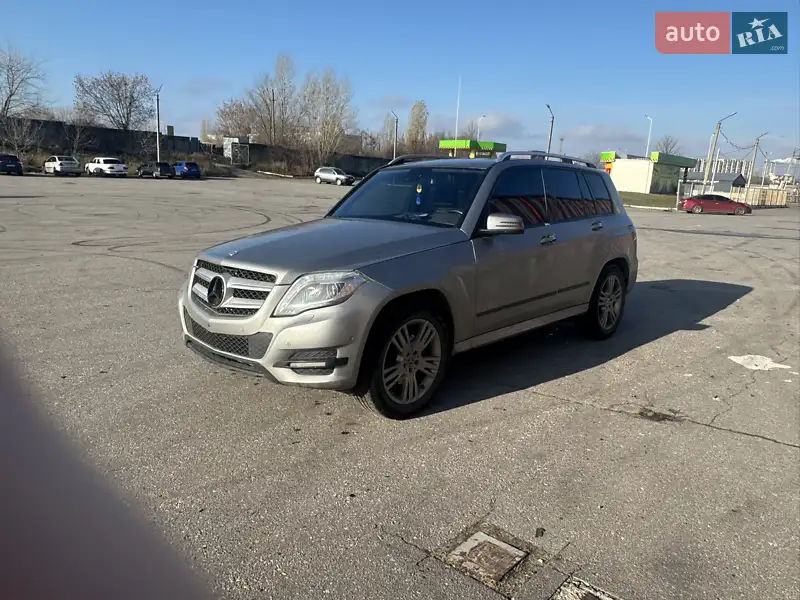 Mercedes-Benz GLK-Class 2012