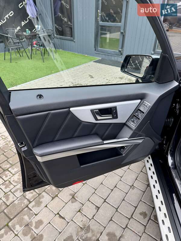 Позашляховик / Кросовер Mercedes-Benz GLK-Class 2013 в Одесі фото 34 Позашляховик / Кросовер Mercedes-Benz GLK-Class 2013 в Одесі