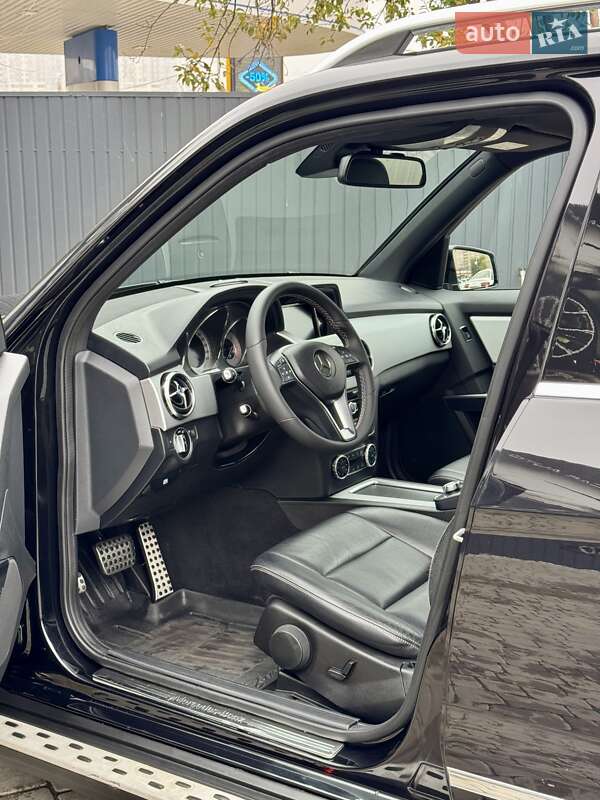Позашляховик / Кросовер Mercedes-Benz GLK-Class 2013 в Одесі фото 37 Позашляховик / Кросовер Mercedes-Benz GLK-Class 2013 в Одесі