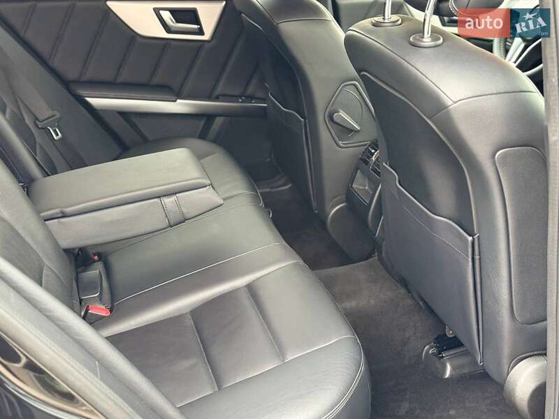 Позашляховик / Кросовер Mercedes-Benz GLK-Class 2013 в Одесі фото 50 Позашляховик / Кросовер Mercedes-Benz GLK-Class 2013 в Одесі