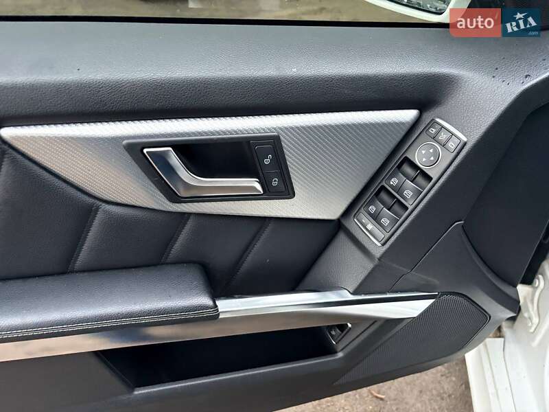 Внедорожник / Кроссовер Mercedes-Benz GLK-Class 2012 в Виннице