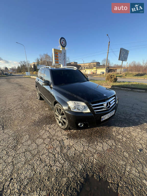 Mercedes-Benz GLK-Class 2010