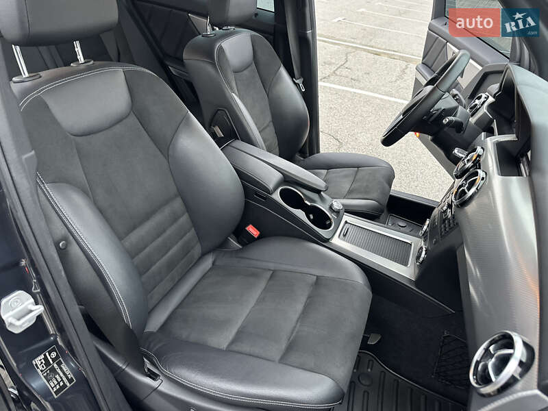 Внедорожник / Кроссовер Mercedes-Benz GLK-Class 2012 в Киеве