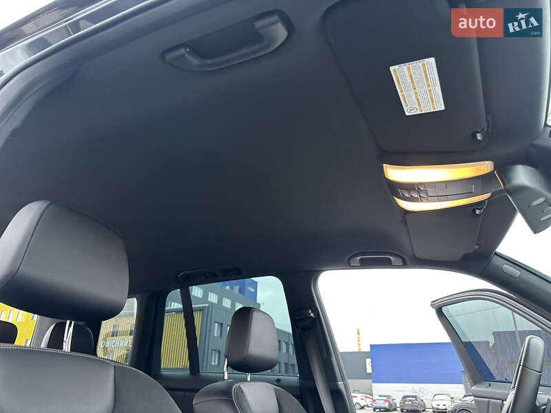 Внедорожник / Кроссовер Mercedes-Benz GLK-Class 2012 в Киеве