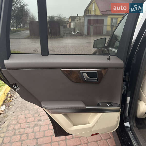 Внедорожник / Кроссовер Mercedes-Benz GLK-Class 2013 в Ровно