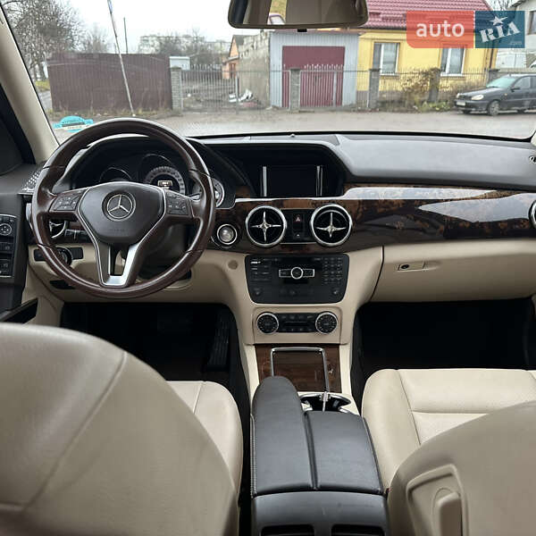 Внедорожник / Кроссовер Mercedes-Benz GLK-Class 2013 в Ровно