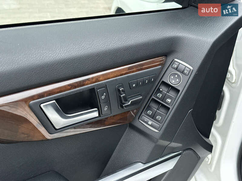 Позашляховик / Кросовер Mercedes-Benz GLK-Class 2014 в Одесі