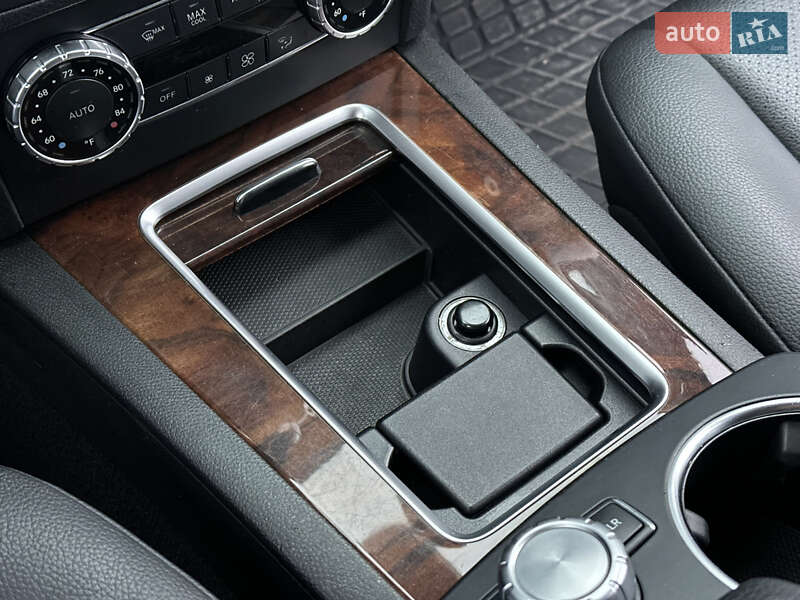 Позашляховик / Кросовер Mercedes-Benz GLK-Class 2014 в Одесі