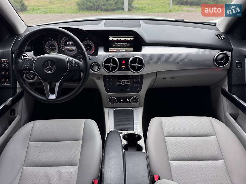 Позашляховик / Кросовер Mercedes-Benz GLK-Class 2014 в Києві