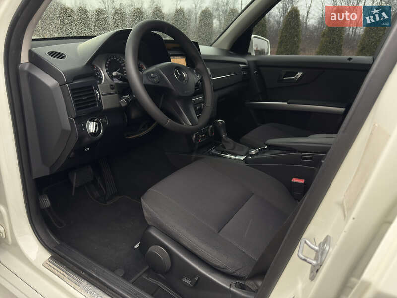 Внедорожник / Кроссовер Mercedes-Benz GLK-Class 2011 в Черновцах