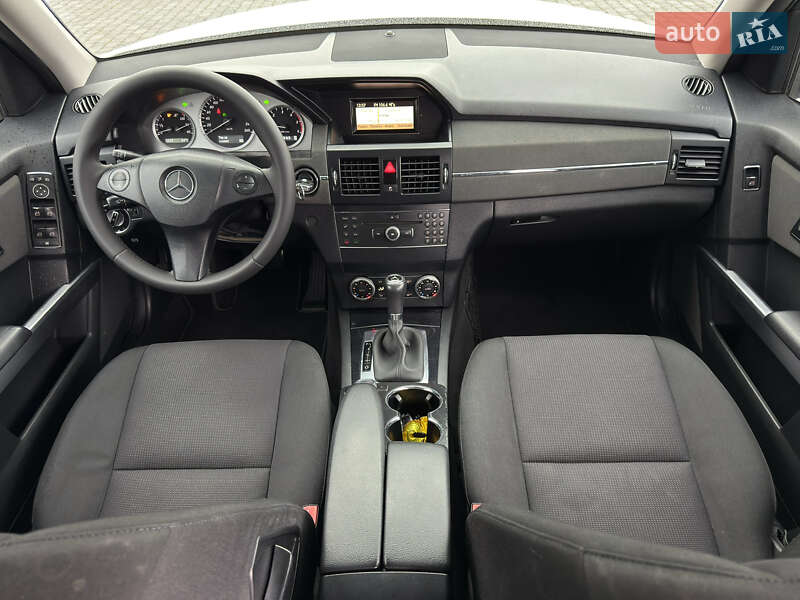 Внедорожник / Кроссовер Mercedes-Benz GLK-Class 2011 в Черновцах