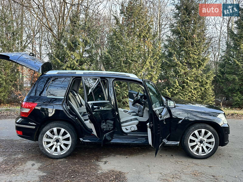 Внедорожник / Кроссовер Mercedes-Benz GLK-Class 2010 в Ровно