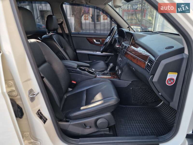 Позашляховик / Кросовер Mercedes-Benz GLK-Class 2011 в Одесі