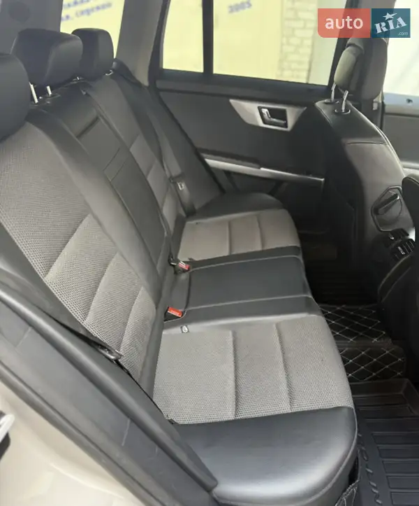 Mercedes-Benz GLK-Class 2008 VIN WDC2049811F292123 фото оголошення 12 з 43