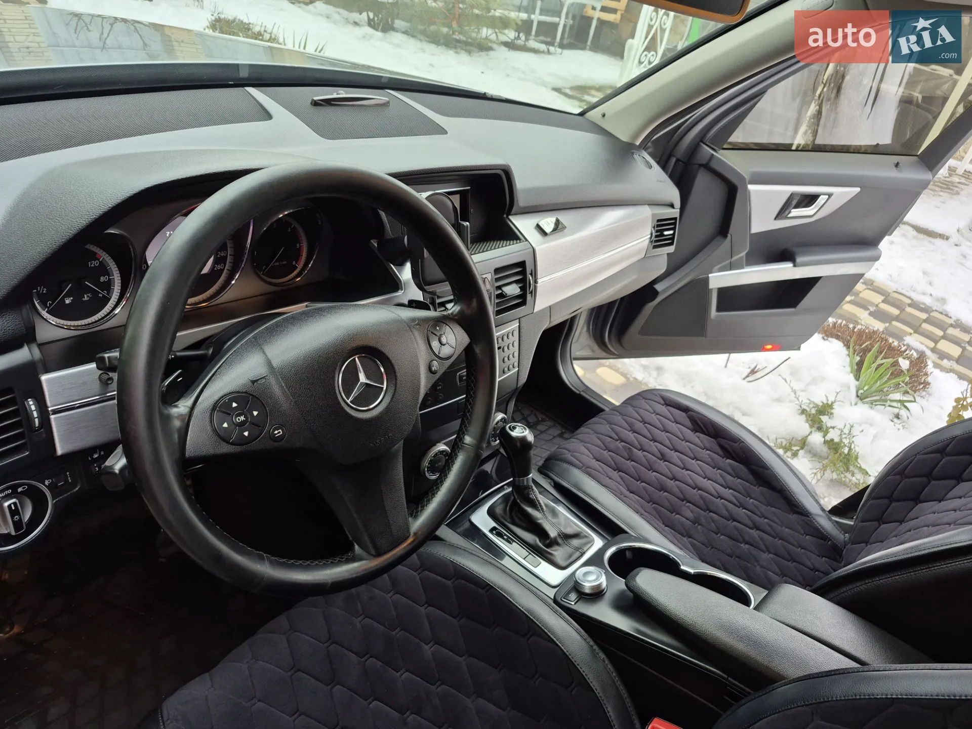 2011 Mercedes-Benz GLK-klasse - мініатюра 14