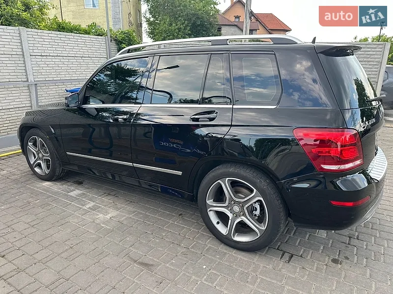 Mercedes-Benz GLK-Class 2012