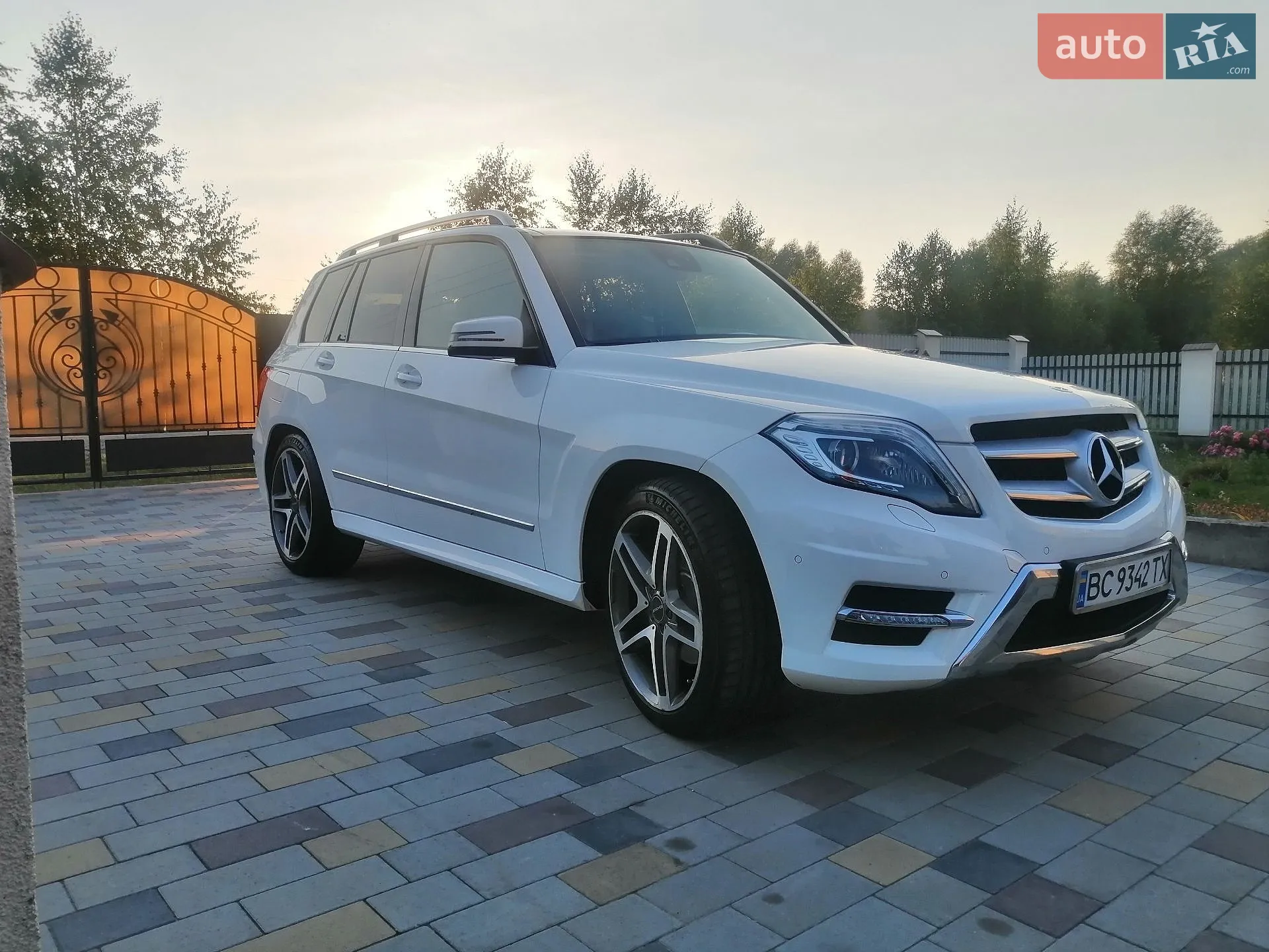 2012 Mercedes-Benz GLK-klasse - мініатюра 2