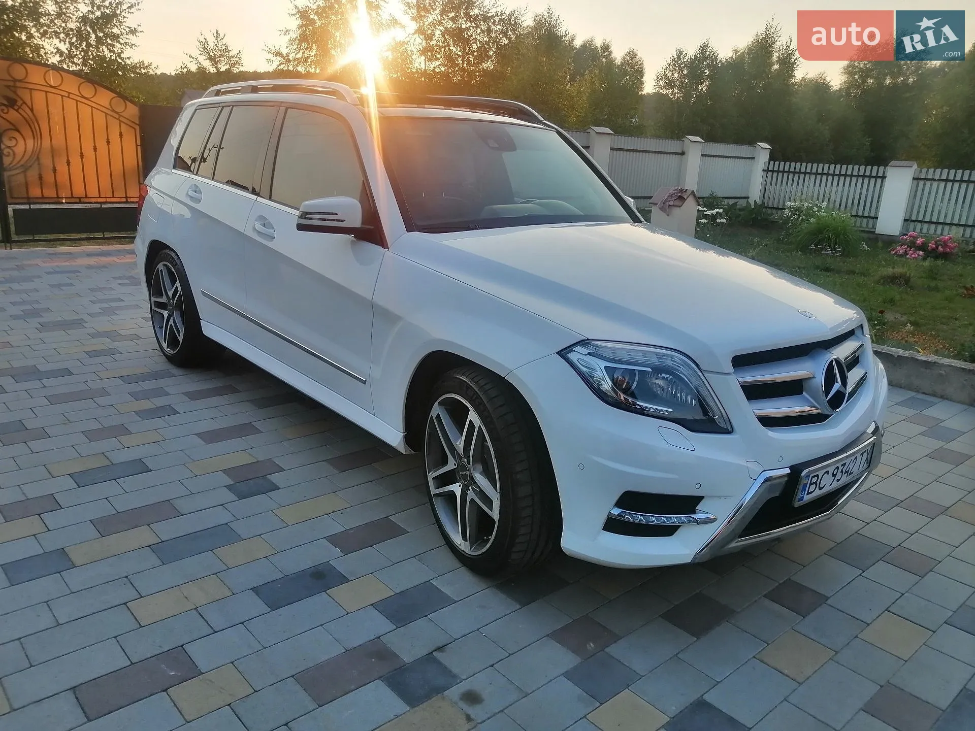 2012 Mercedes-Benz GLK-klasse - мініатюра 14