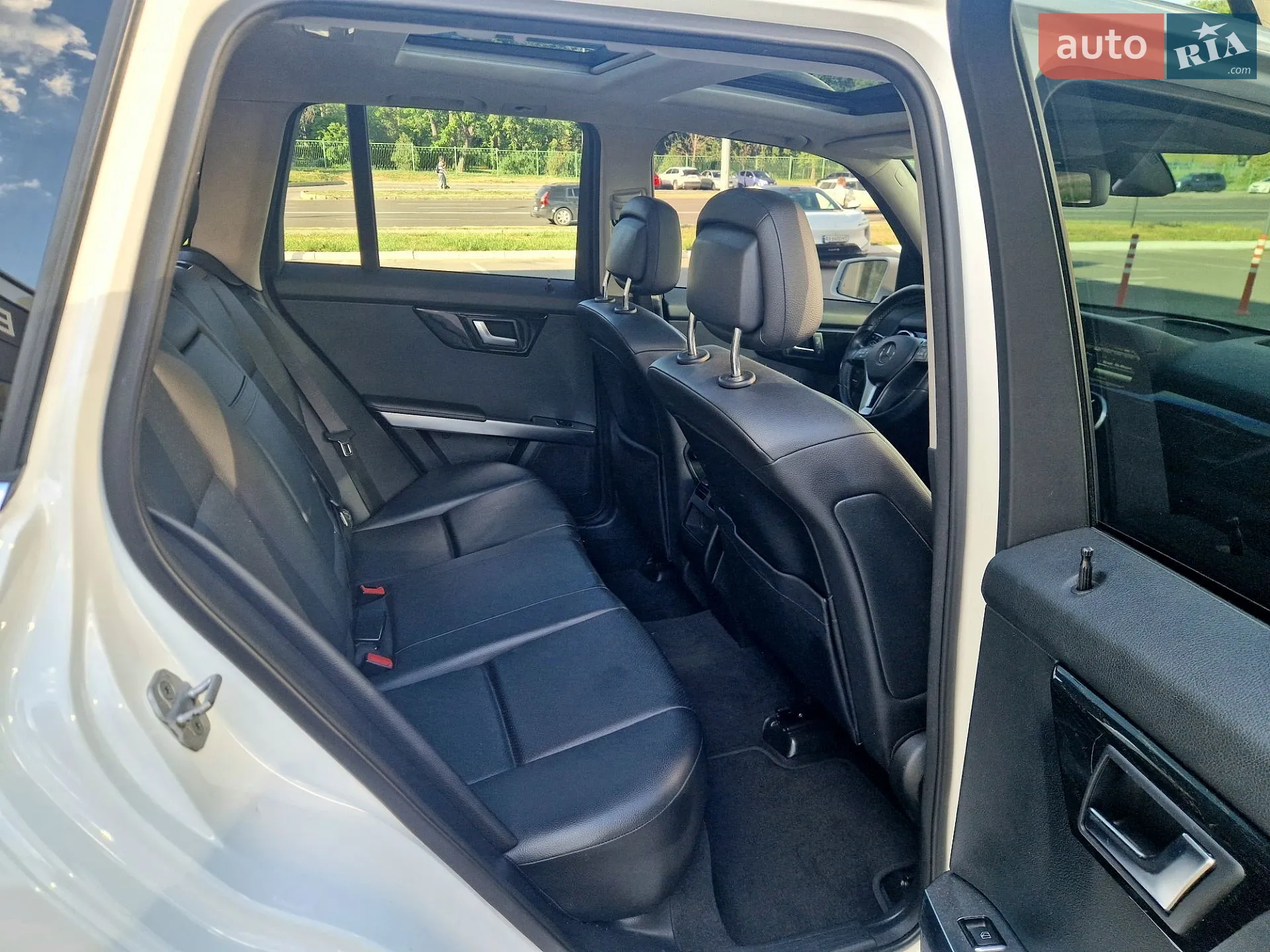 2014 Mercedes-Benz GLK-klasse - мініатюра 2