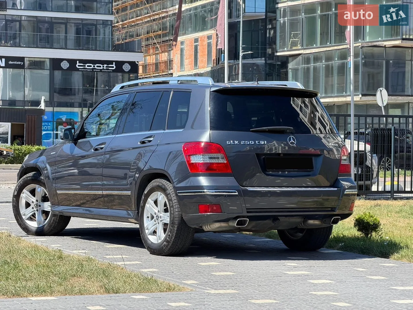 2010 Mercedes-Benz GLK-klasse - мініатюра 11