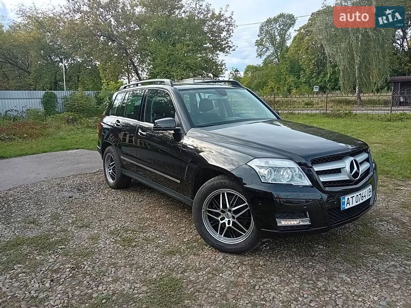 Mercedes-Benz GLK-Class 2011