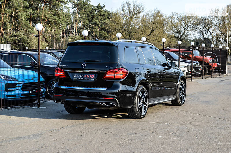 Позашляховик / Кросовер Mercedes-Benz GLS-Class 2016 в Києві фото 11 Позашляховик / Кросовер Mercedes-Benz GLS-Class 2016 в Києві