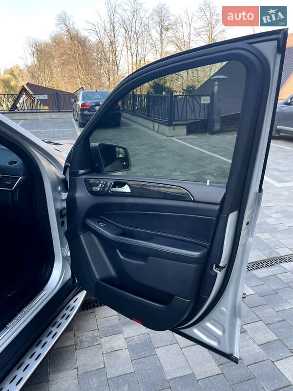 Внедорожник / Кроссовер Mercedes-Benz GLS-Class 2016 в Ивано-Франковске фото 60 Внедорожник / Кроссовер Mercedes-Benz GLS-Class 2016 в Ивано-Франковске