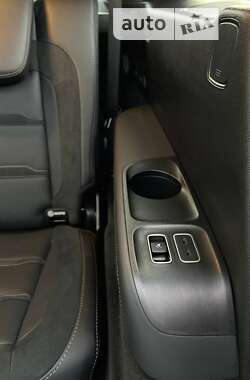 Внедорожник / Кроссовер Mercedes-Benz GLS-Class 2021 в 