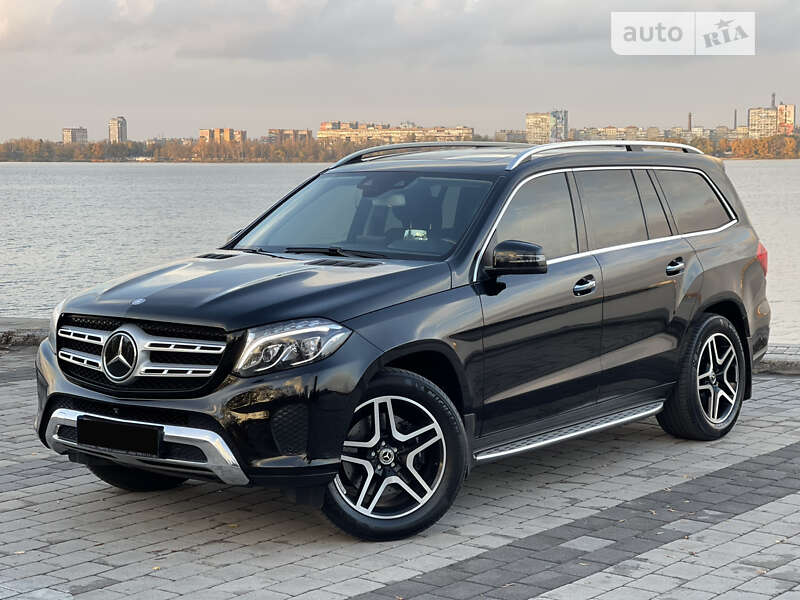 Mercedes-Benz GLS › Цена и комплектации 