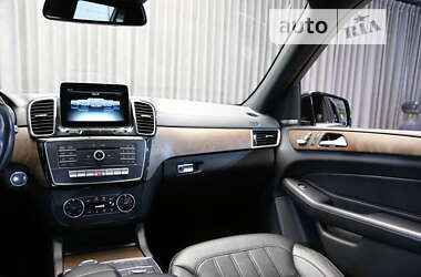 Внедорожник / Кроссовер Mercedes-Benz GLS-Class 2016 в 