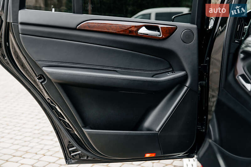 Внедорожник / Кроссовер Mercedes-Benz GLS-Class 2018 в Луцке фото 47 Внедорожник / Кроссовер Mercedes-Benz GLS-Class 2018 в Луцке