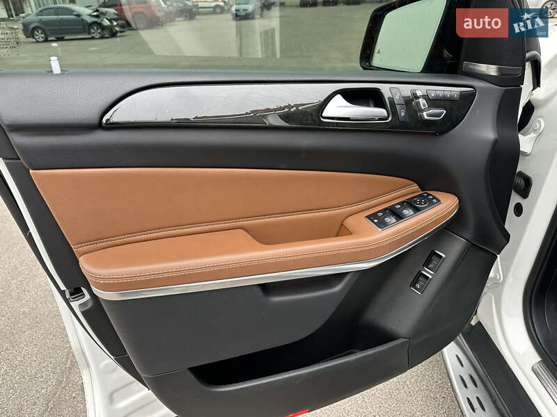 Внедорожник / Кроссовер Mercedes-Benz GLS-Class 2017 в Киеве