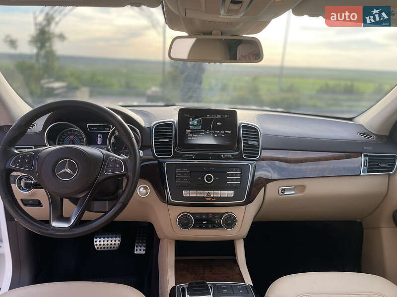 Внедорожник / Кроссовер Mercedes-Benz GLS-Class 2019 в Татарбунарах